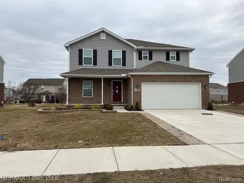 10630 Lakeview Dr, Taylor, MI 48180