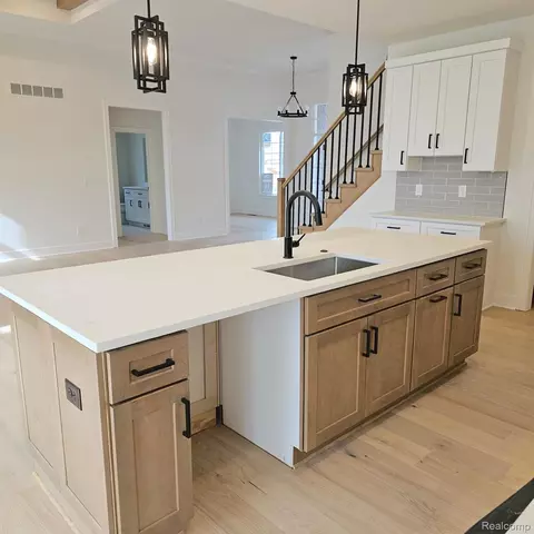 Kitchen - 50691 Timberstone Dr, Macomb, MI 48042 photo 2 of 2