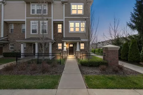 442 N Wixom Rd, Wixom, MI 48393