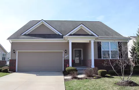 26381 Higgins Way, Brownstown, MI 48134