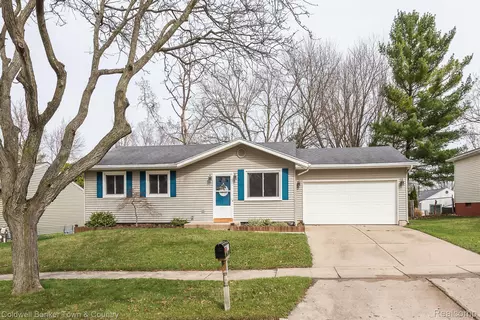 2400 Byrnes Rd, Lansing, MI 48906