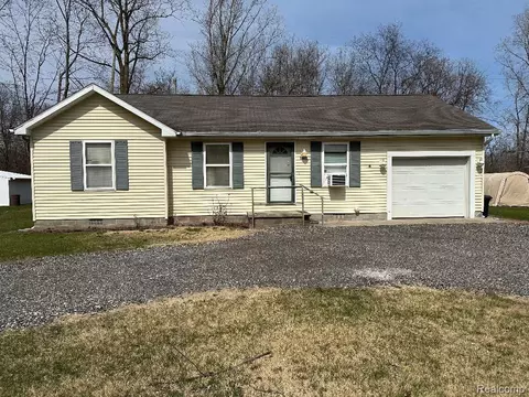 3862 Pine Rd, Burtchville, MI 48059