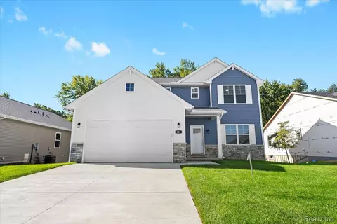 425 Jubilee Dr, Northfield, MI 48189
