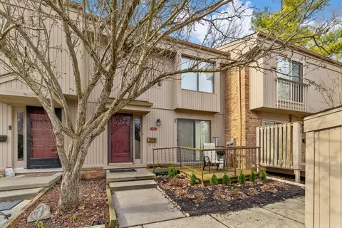 1413 Oakbrook E 10 E, Rochester Hills, MI 48307