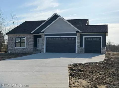 7499 Skylar Crt Ct, Mundy, MI 48473