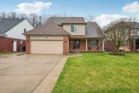 49469 Monte Rd, Chesterfield, MI 48047