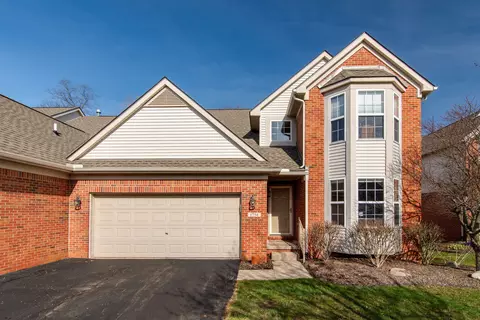 1754 Genoa Cir, Genoa, MI 48843