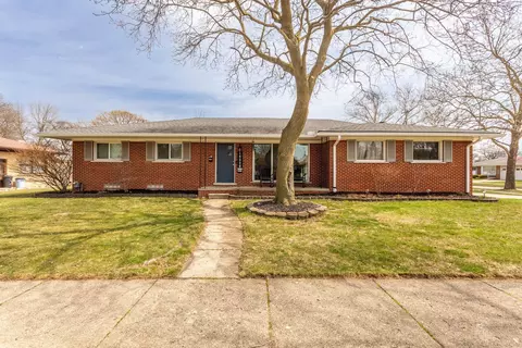 14320 Doris St, Livonia, MI 48154