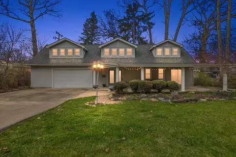 423 Hawthorn Ave, Royal Oak, MI 48067