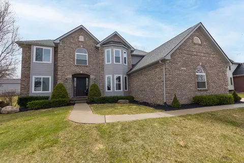 963 Lancaster St, Lapeer, MI 48446