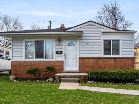 22808 Lake Dr, Saint Clair Shores, MI 48082