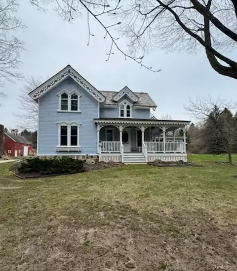 8171 Brookville Rd, Plymouth, MI 48170
