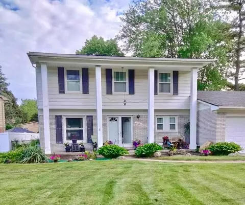 21041 Andover Rd, Southfield, MI 48076
