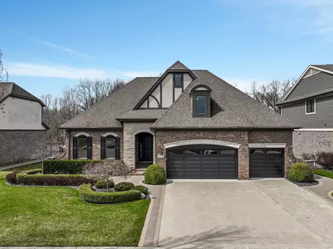 46241 Shoal Dr, Macomb, MI 48044