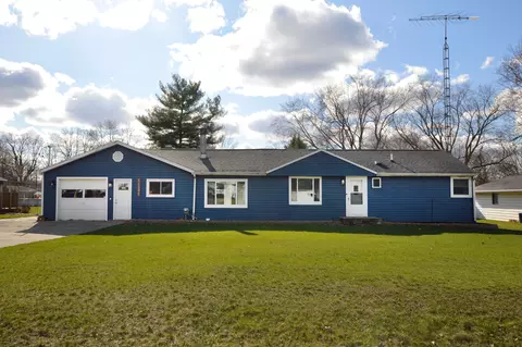 11391 Wing Dr, Vienna, MI 48420