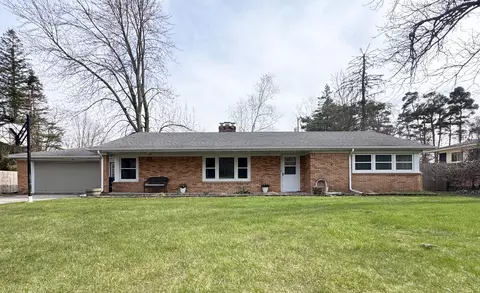 3565 Garden Dr, Elba, MI 48446