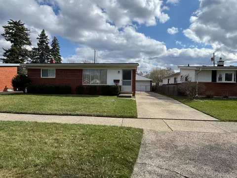 25459 Wohlfeil St, Taylor, MI 48180