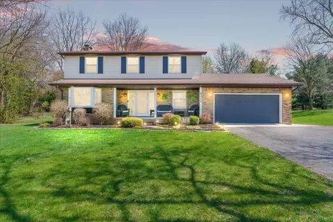 5311 Red Fox Dr, Brighton, MI 48114
