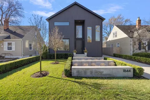 1844 Bowers St, Birmingham, MI 48009