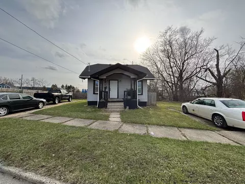 530 S Jessie St, Pontiac, MI 48341