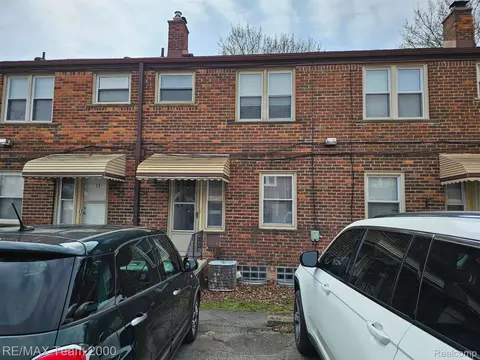 4600 Firestone St #12, Dearborn, MI 48126