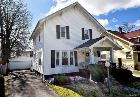 722 E 6th St, Flint, MI 48503
