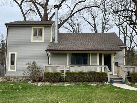 22530 Power Rd, Farmington, MI 48336