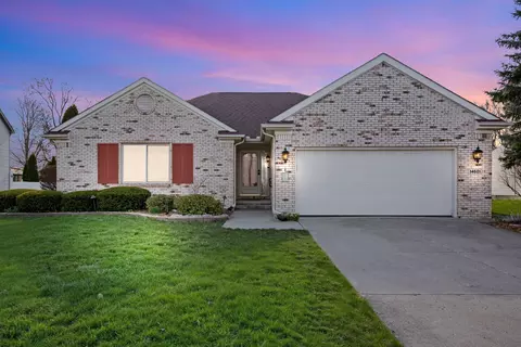 14601 Lyons St, Livonia, MI 48154