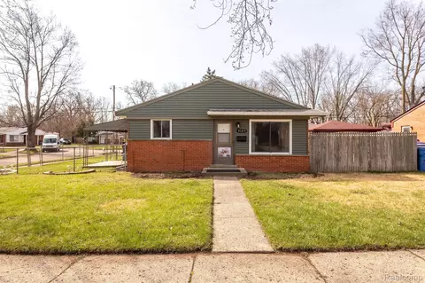 30215 Spring Arbor Dr, Inkster, MI 48141