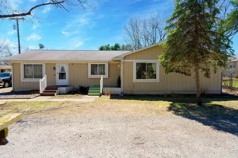 1871 Glengary Rd, Commerce, MI 48382