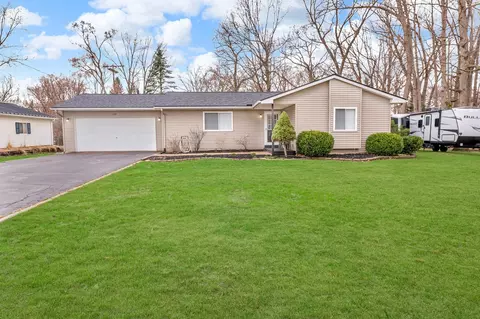 335 Delaware Rd, Northfield, MI 48189
