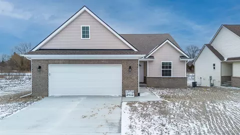 2440 Waterford Way, Davison, MI 48423