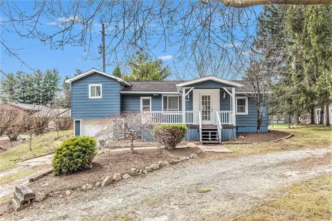 6901 Clintonville Rd, Independence, MI 48348