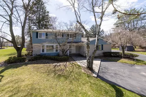 30643 S Wendybrook, Farmington Hills, MI 48334