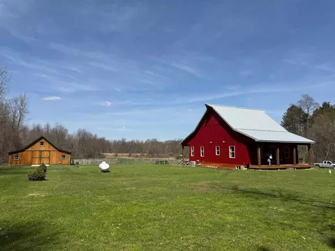 4263 Welch Rd, Arcadia, MI 48412