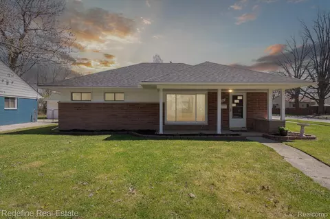 3002 Garden Ave, Royal Oak, MI 48073