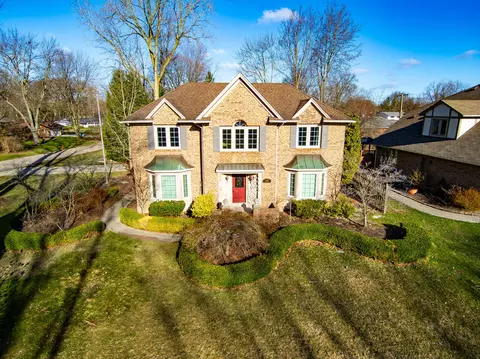 3405 Newgate Dr, Troy, MI 48084