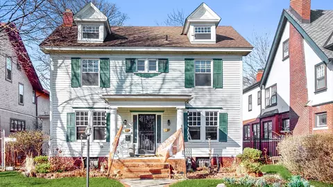 2141 Seminole St, Detroit, MI 48214