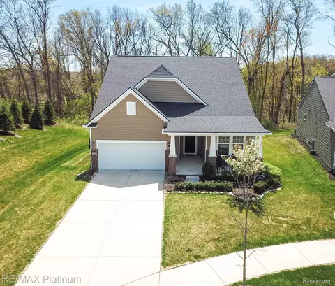 1068 Spring Trl, Brighton, MI 48116