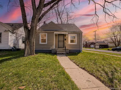19400 Asbury Park, Detroit, MI 48235