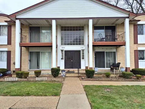 29297 Hayes Rd #21, Warren, MI 48088