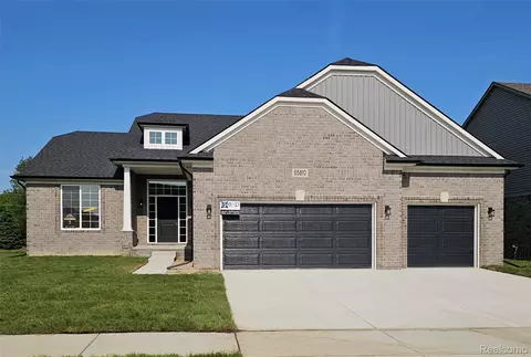 55810 Stewart Dr, Macomb, MI 48042