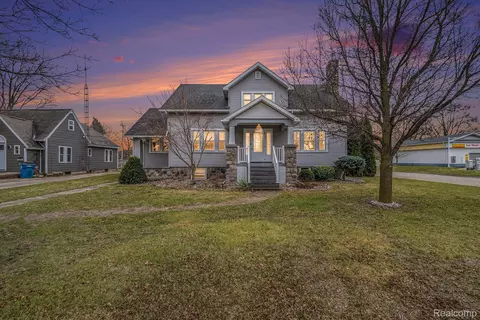 837 W Huron Ave, Vassar, MI 48768