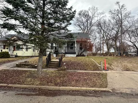 613 Markle Ave, Pontiac, MI 48340
