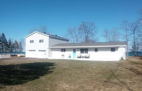 7166 Lighthouse Rd, Huron, MI 48468