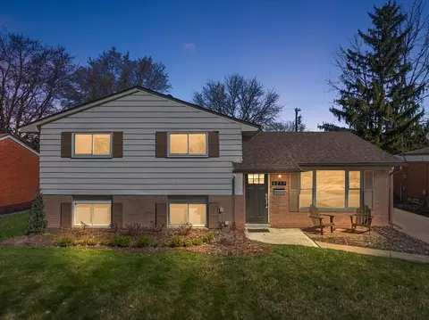 8259 San Marco Blvd, Sterling Heights, MI 48313