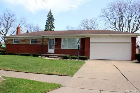 10825 Balfour Ave, Allen Park, MI 48101