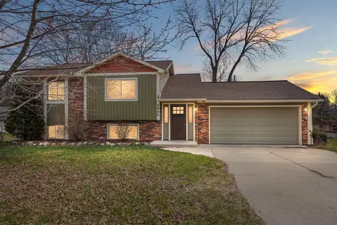 3645 Dearborn Ave, Rochester Hills, MI 48309