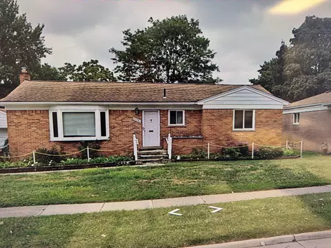 23841 Annapolis St, Dearborn Heights, MI 48125