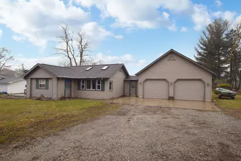 269 N Main St, Carsonville, MI 48419